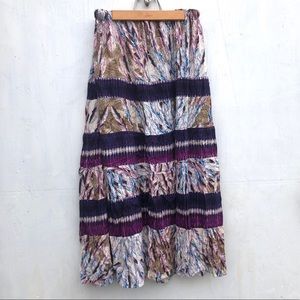 NY Collection full skirt feather/tie dye pattern